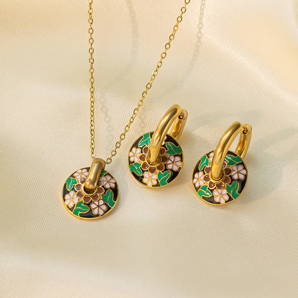 Stainless Steel Necklace Earrings Women's Jewelry Suit - Image 3