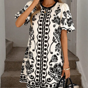 Women's Printed Holiday Style Short Sleeve Midi Dress