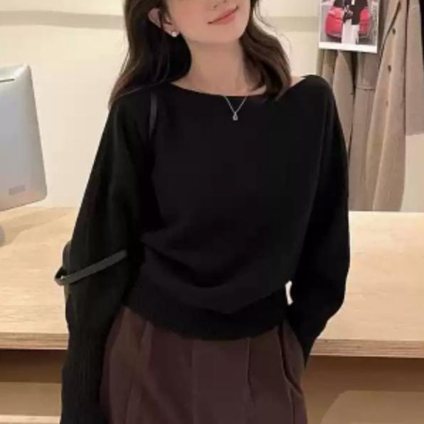 Gentle Off-shoulder Collar Lantern Sleeve Sweater Women - Image 10