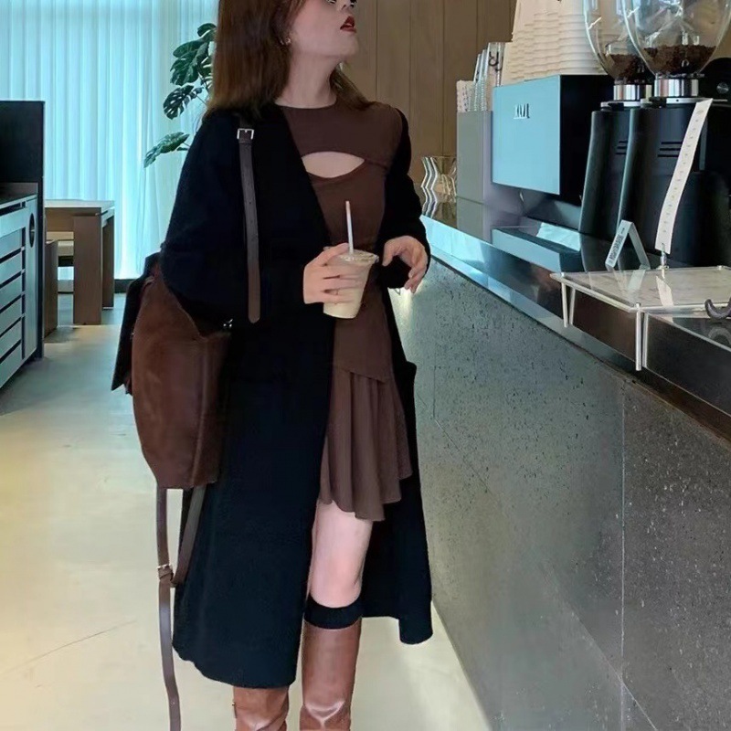 Women's French-style Mid-length Knitted Cardigan - Image 6